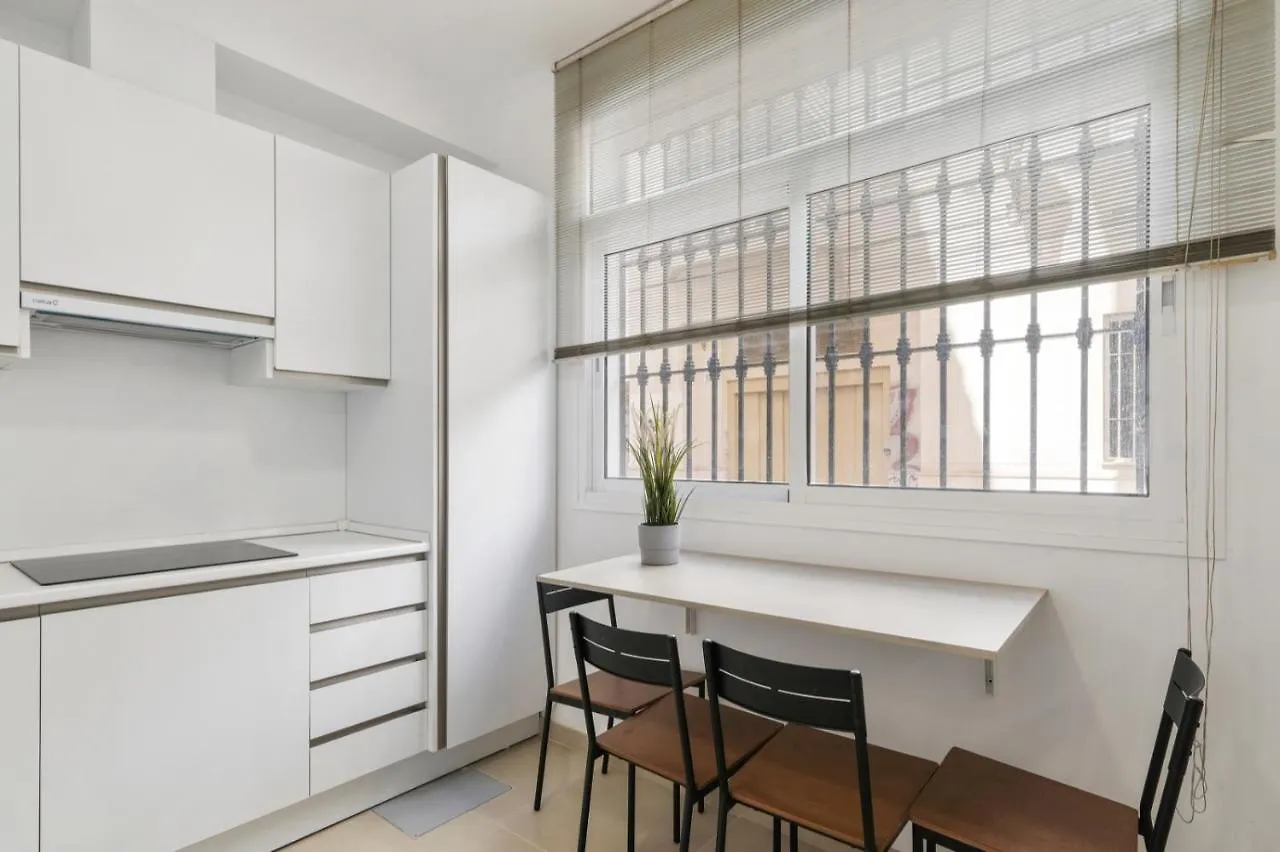 Comfy Centre Apartment In Malaga